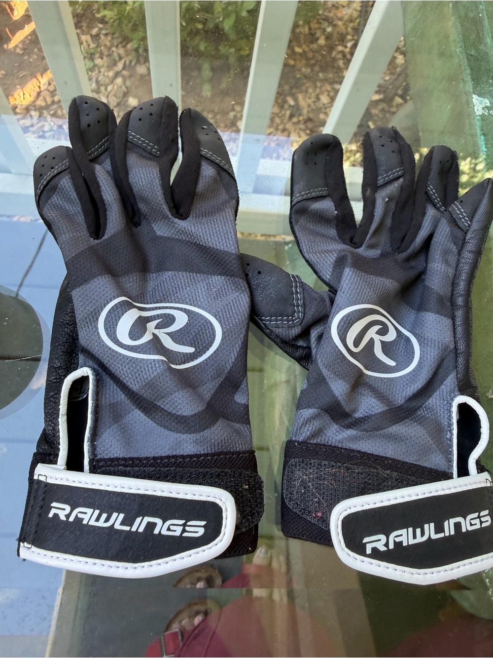 Rawlings gloves - Picture 3 of 8